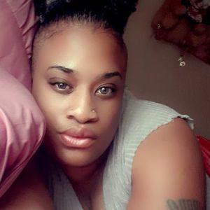 Meet your Posher, Miesha